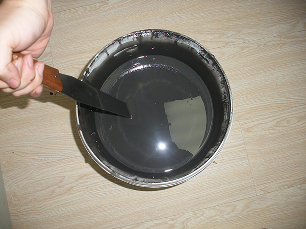 新能源电动汽车的最佳助攻:有机硅胶粘材料